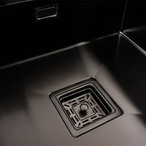 Кухонная мойка Platinum Handmade TZ из нержавеющей стали, 50x50x20 см, одночашевая со смесителем, Черная